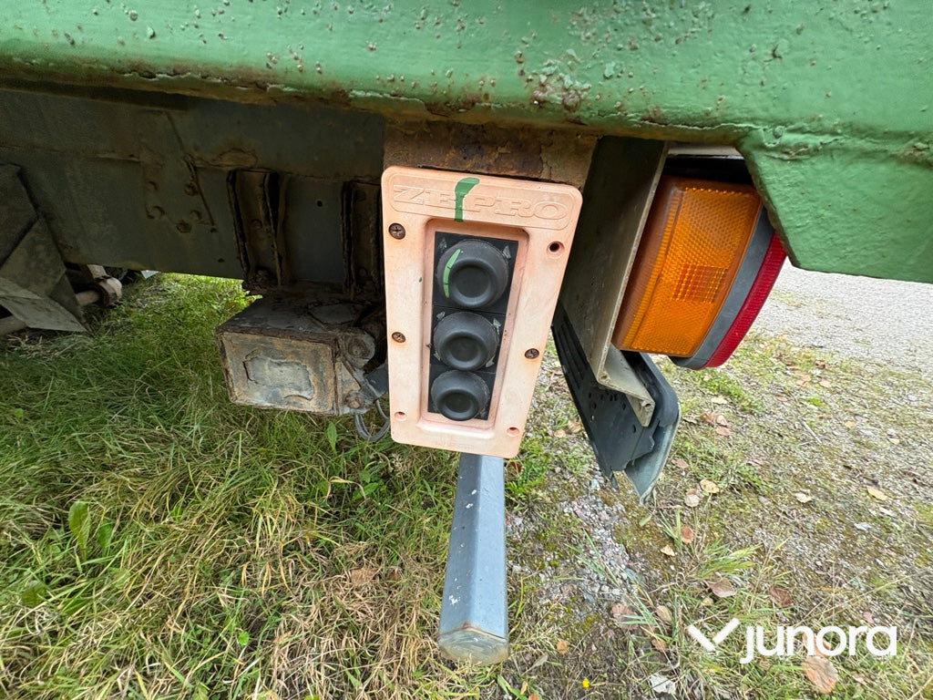 Kranbil - Volvo FM7 4*2