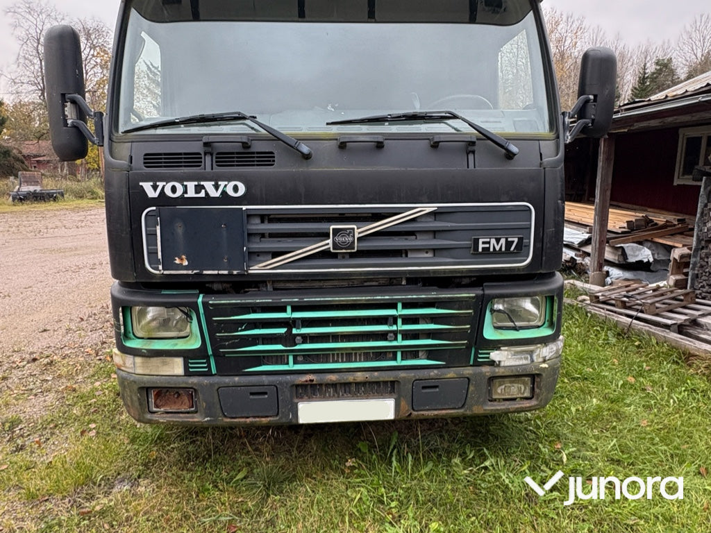 Kranbil - Volvo FM7 4*2