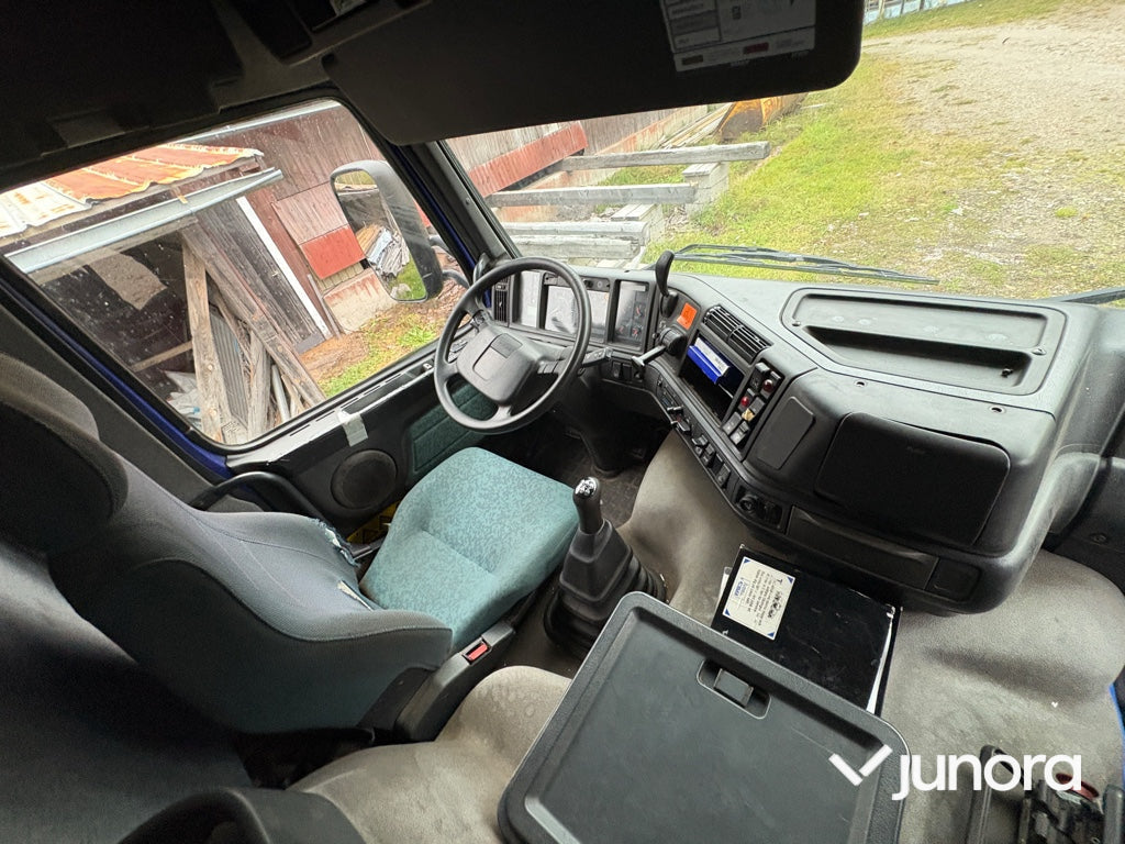 Kranbil - Volvo FM7 4*2