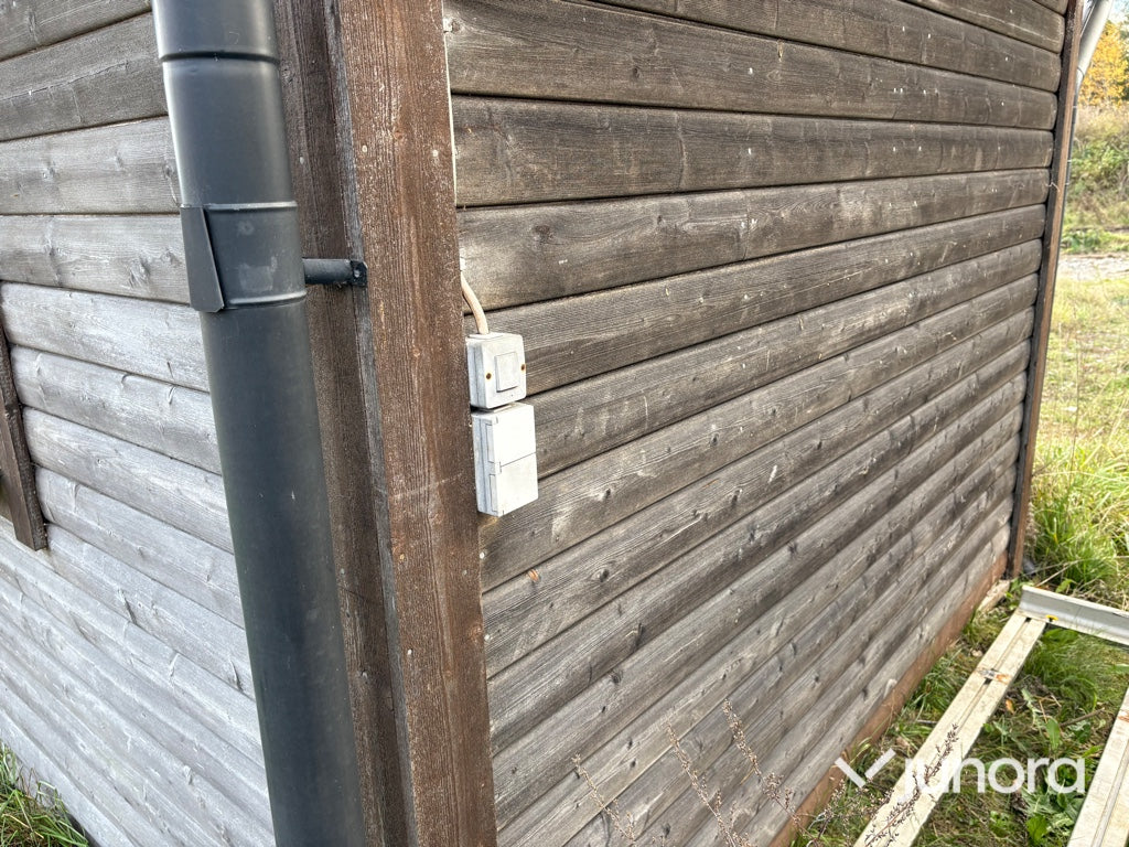 Stuga / Bod - Med inredning
