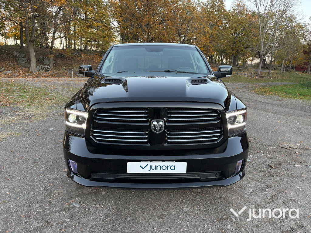 Pickup Dodge RAM Truck 1500 Sport 401 HK