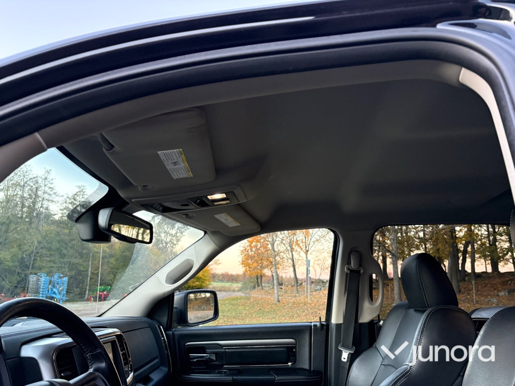 Pickup Dodge RAM Truck 1500 Sport 401 HK