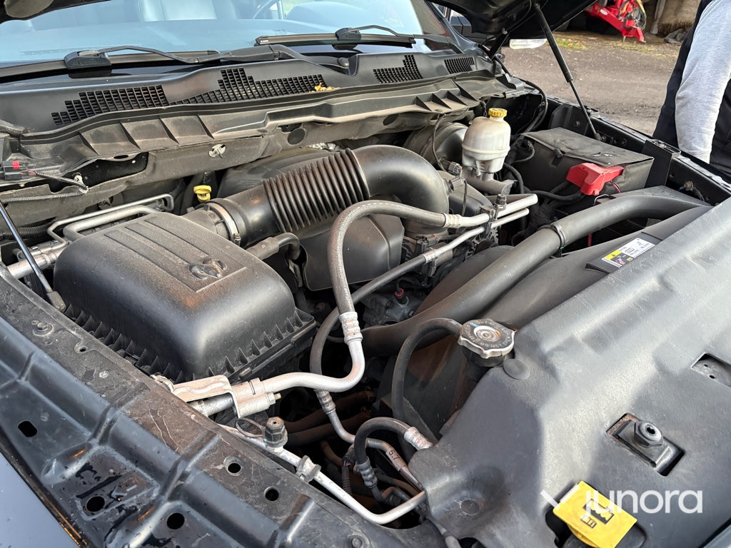 Pickup Dodge RAM Truck 1500 Sport 401 HK