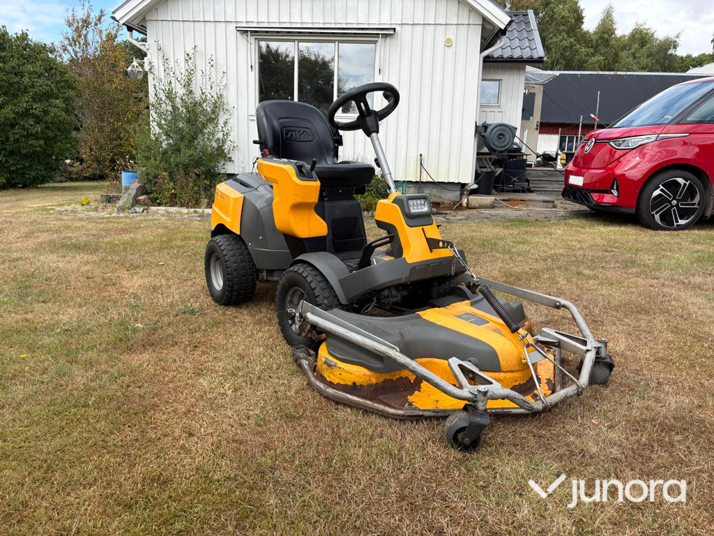 Åkgräsklippare Stiga Park Pro 340 IX