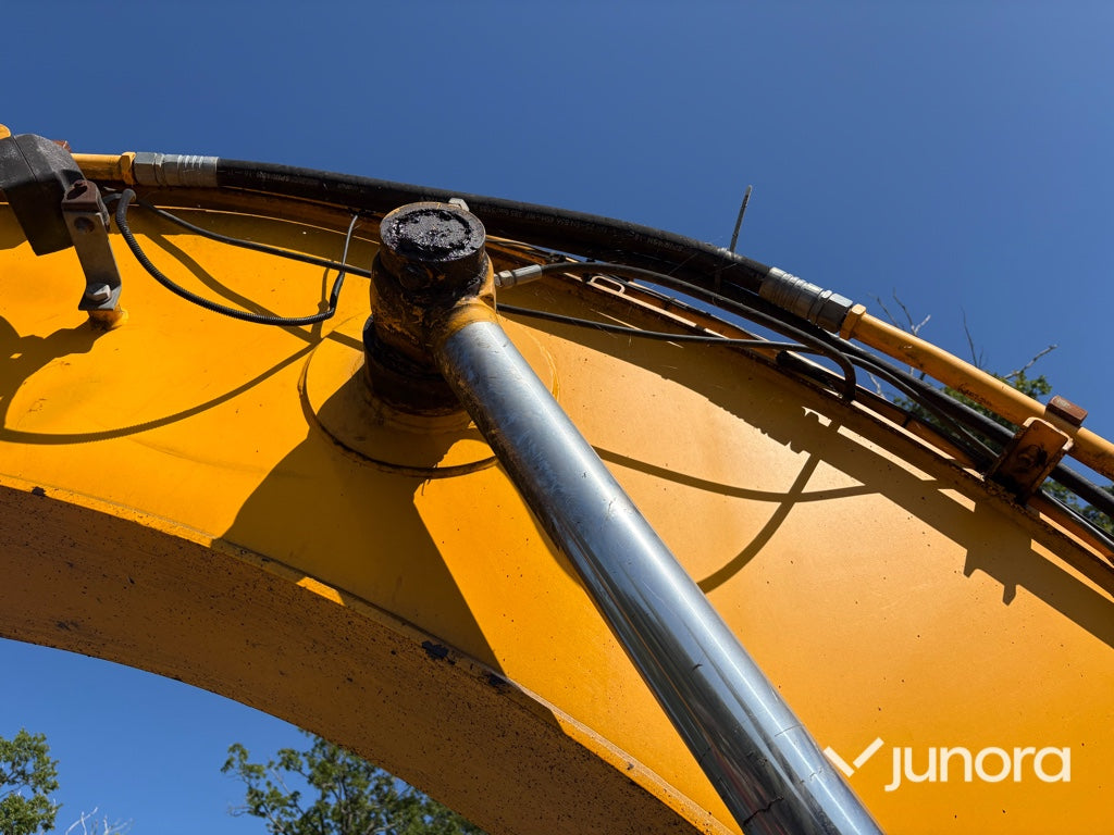 Grävmaskin JCB JS 160L med tiltrotator
