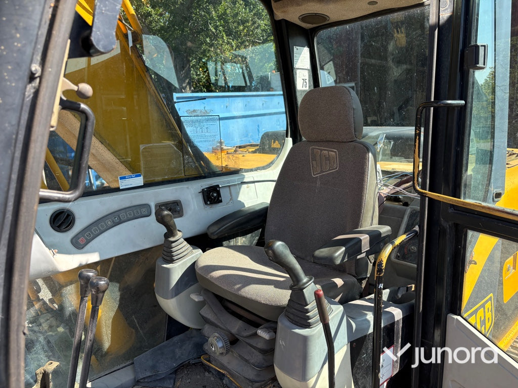 Grävmaskin JCB JS 160L med tiltrotator