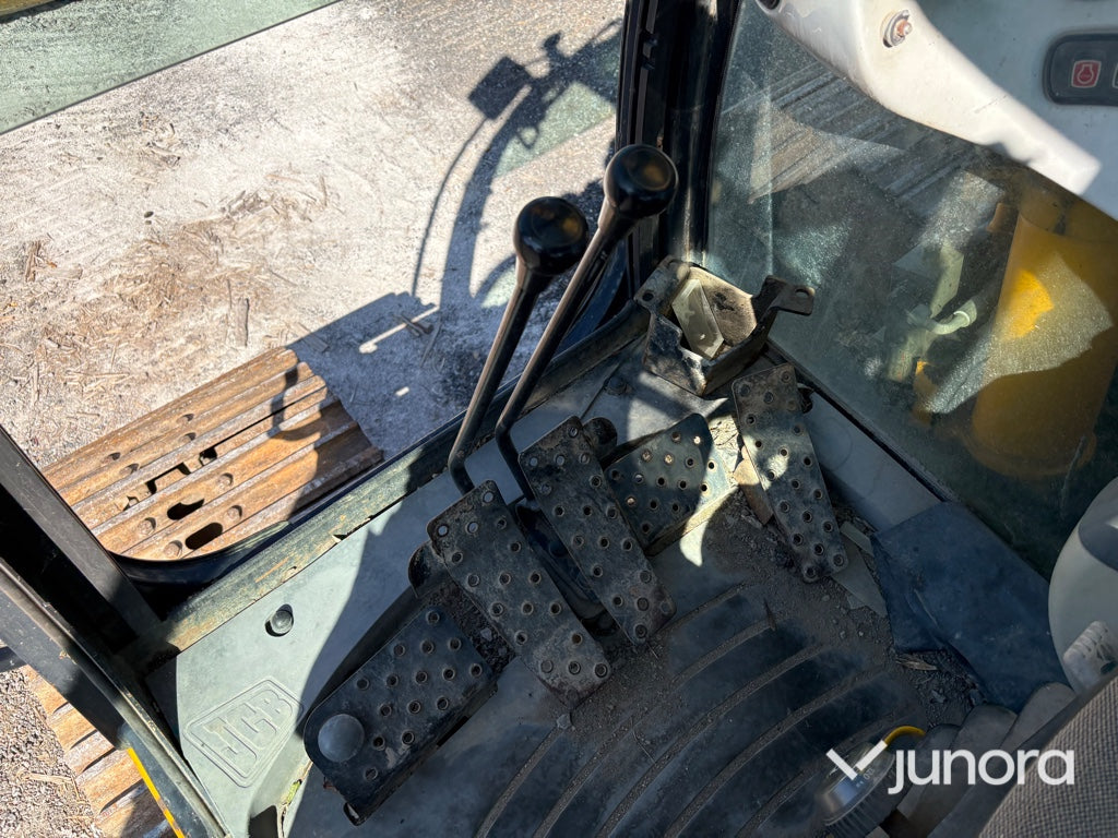 Grävmaskin JCB JS 160L med tiltrotator