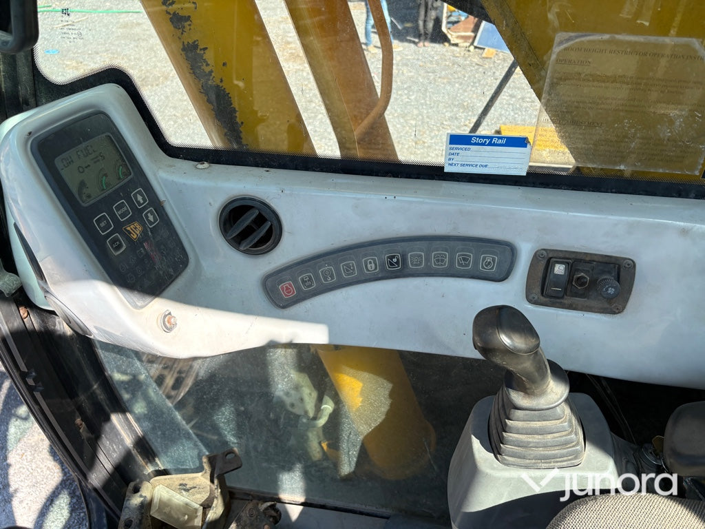 Grävmaskin JCB JS 160L med tiltrotator