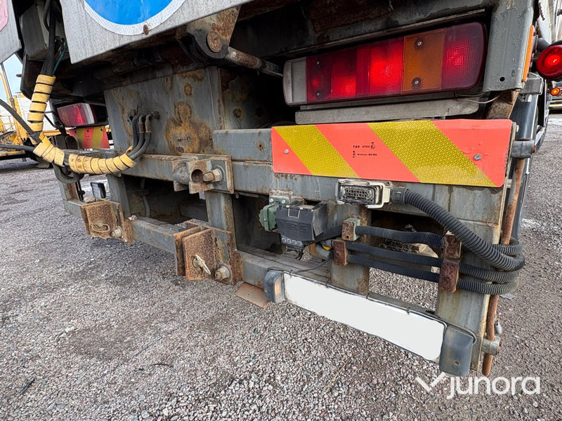 Lastbil Volvo FM7 4X2
