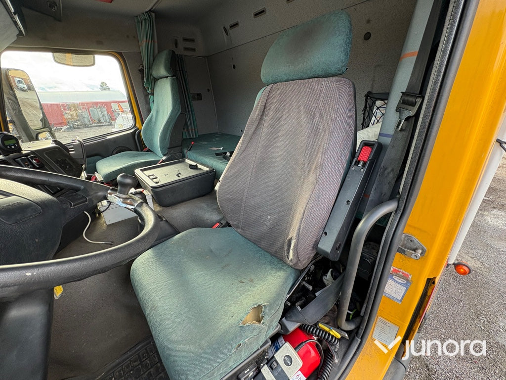Lastbil - Volvo FM7 4X2