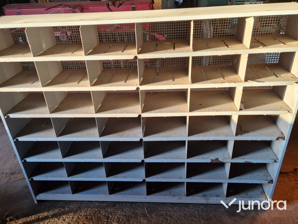 Sorteringshylla - 42 fack