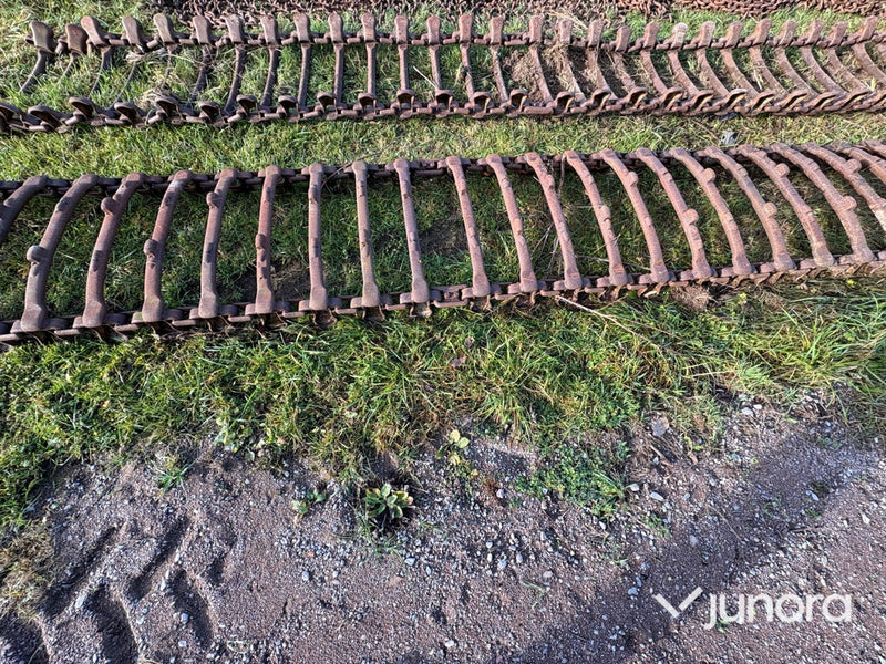 Skogsband - Dragande