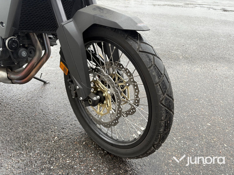 Motorcykel - Honda XL750