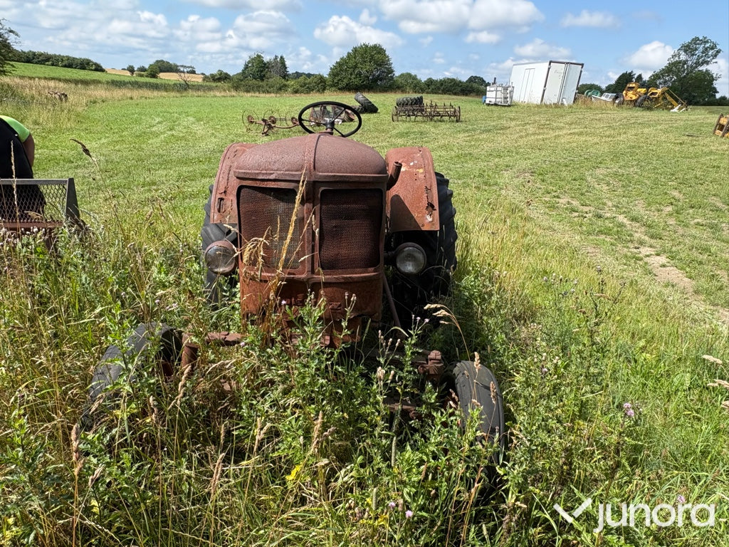 Traktor