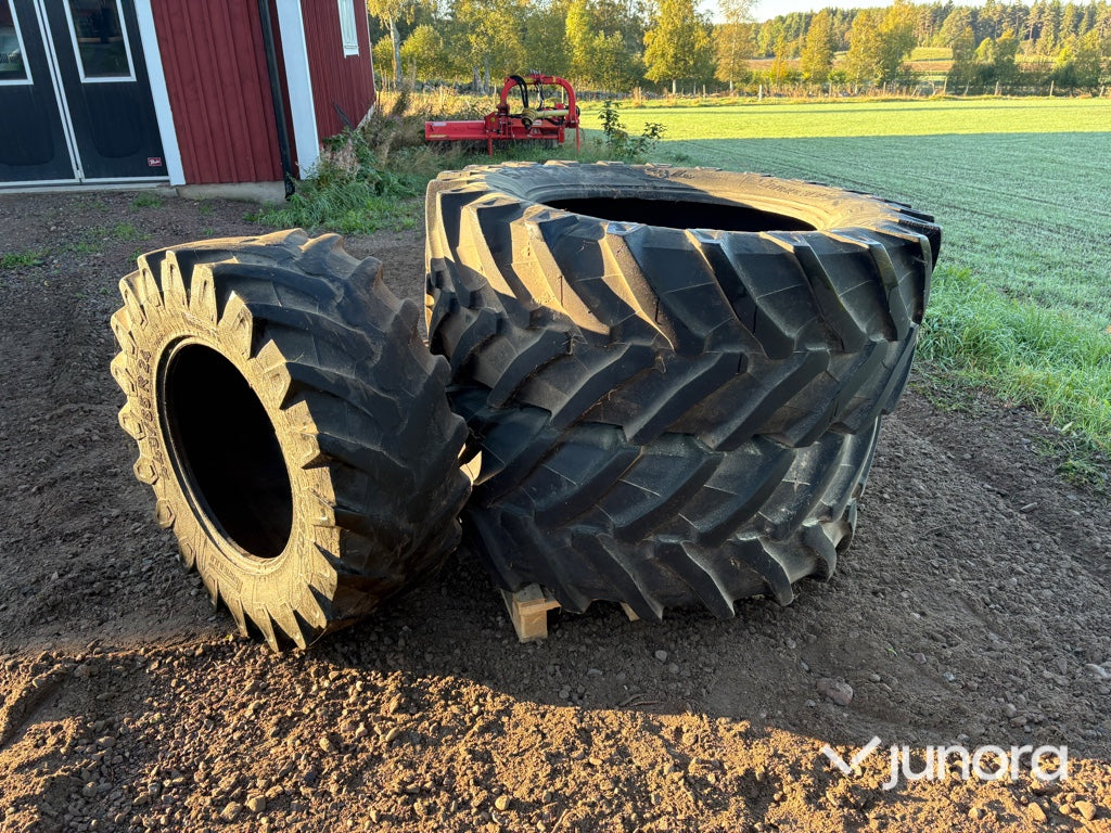 Traktordäck Pirelli 540/65 R34