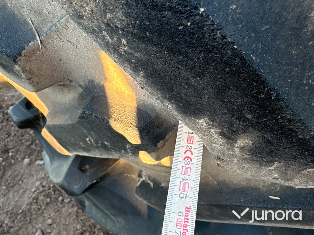 Traktordäck Pirelli 540/65 R34