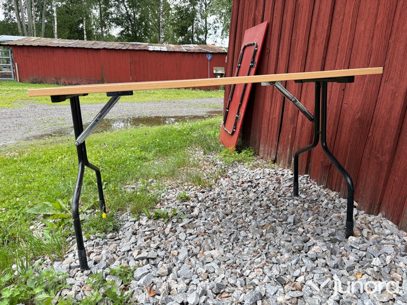 Hopfällbart bord
