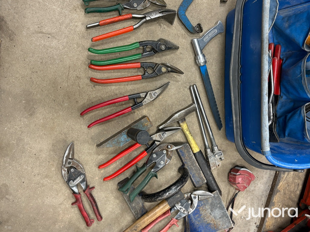 Plåtverktyg - Med väska
