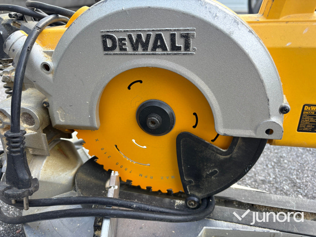 DeWalt kap-och gersåg