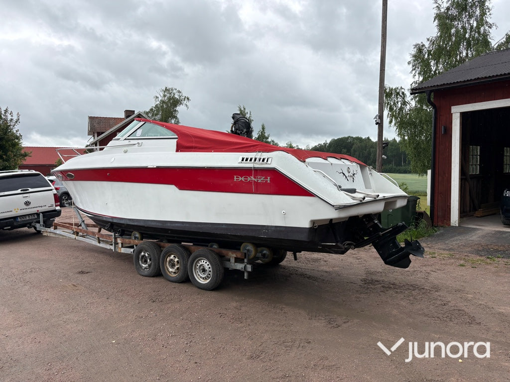 Motorbåt - Donzi Regazza 25 – MerCruiser V8