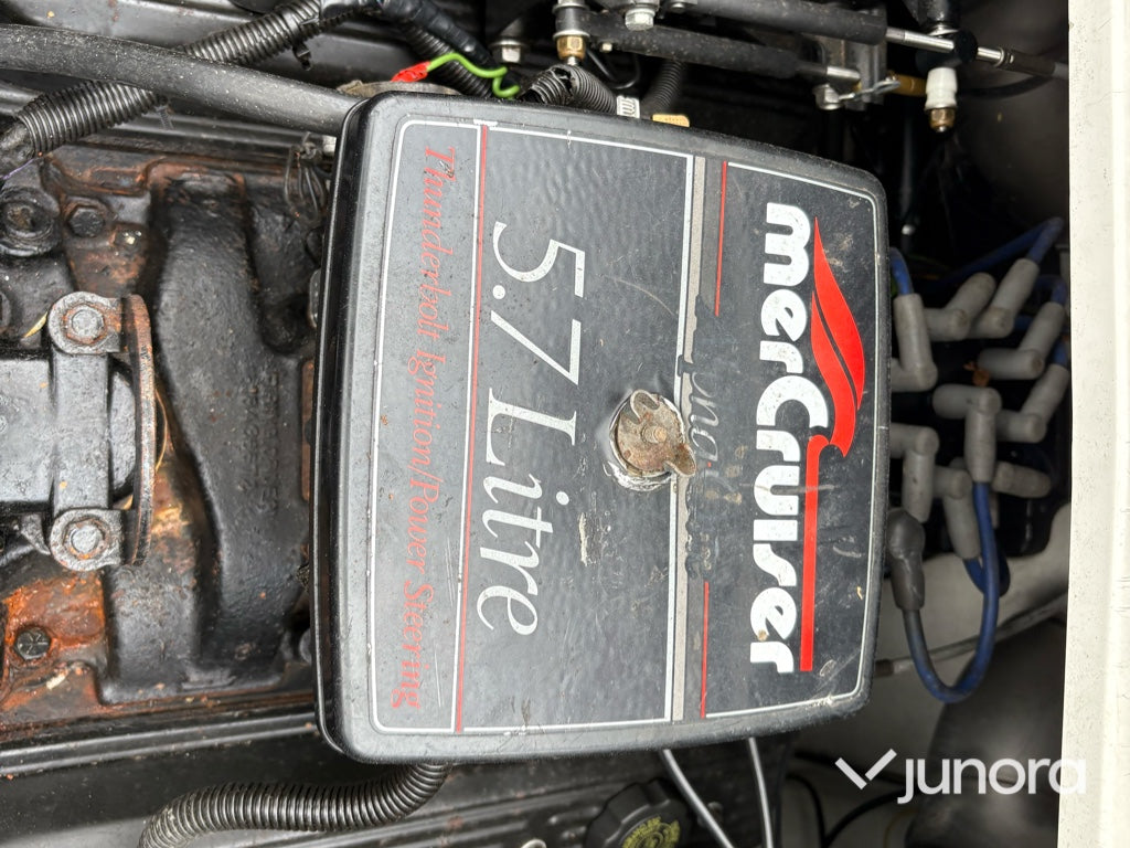 Motorbåt - Donzi Regazza 25 – MerCruiser V8