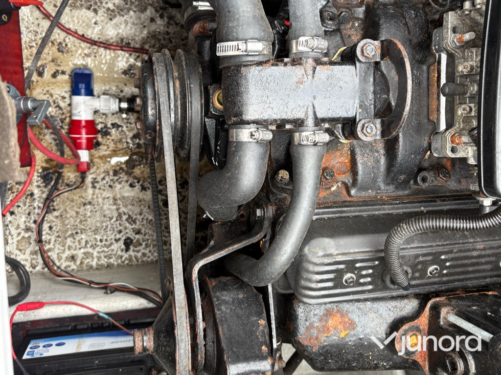Motorbåt - Donzi Regazza 25 – MerCruiser V8