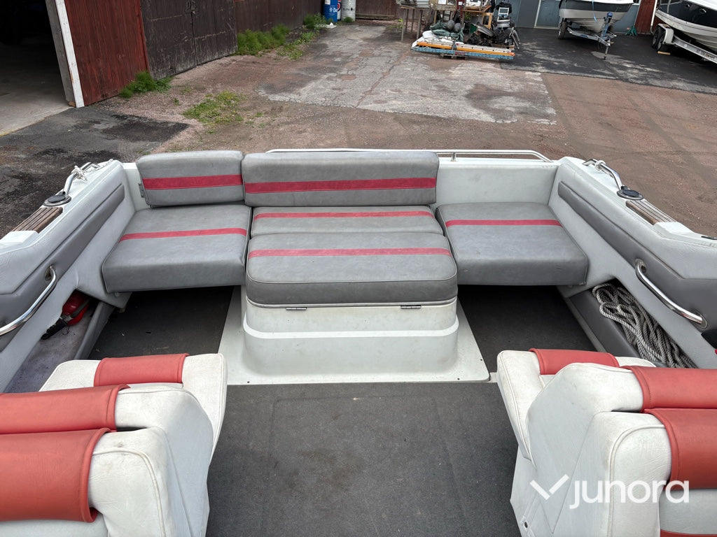 Motorbåt - Donzi Regazza 25 – MerCruiser V8