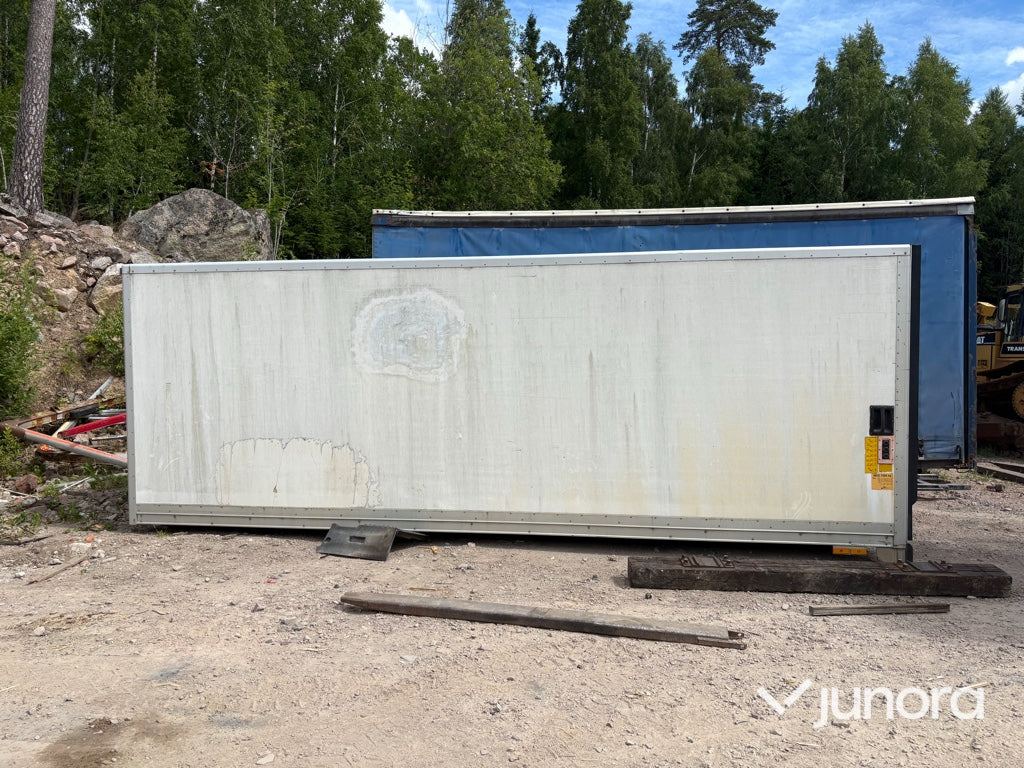 Lastbilsskåp 6,6 m x 2,5 m