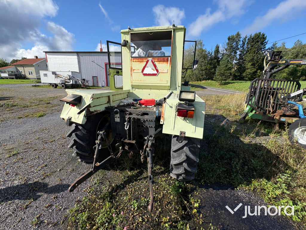 Mb Trac 680/ Traktor