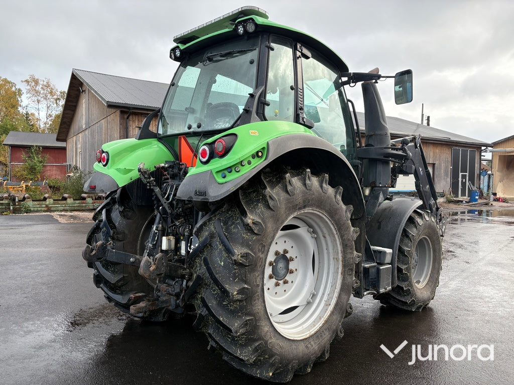 Traktor - Deutz-Fahr 6130.4 TTV med Trima frontlastare