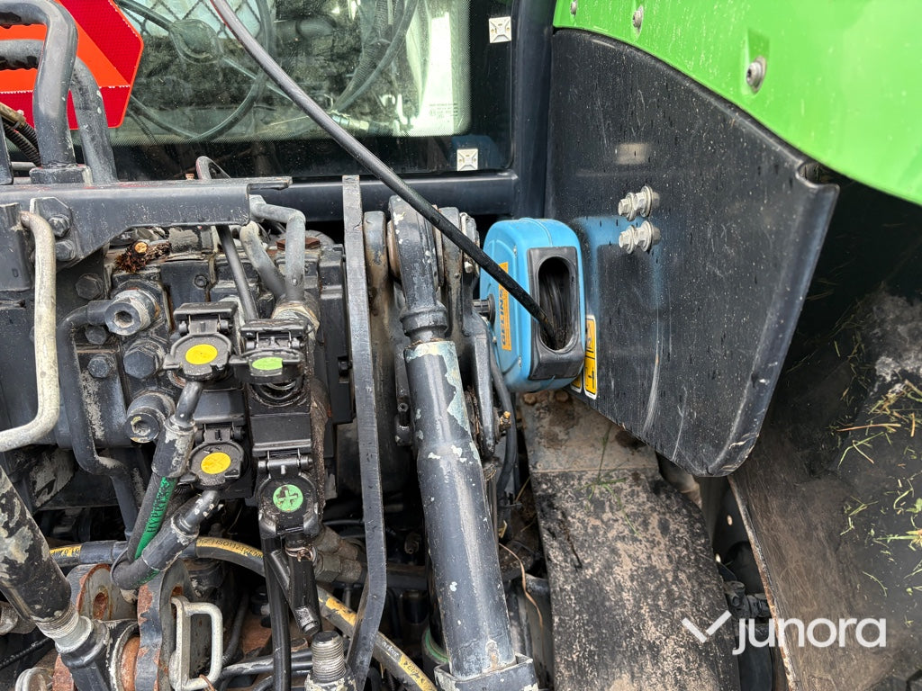 Traktor - Deutz-Fahr 6130.4 TTV med Trima frontlastare