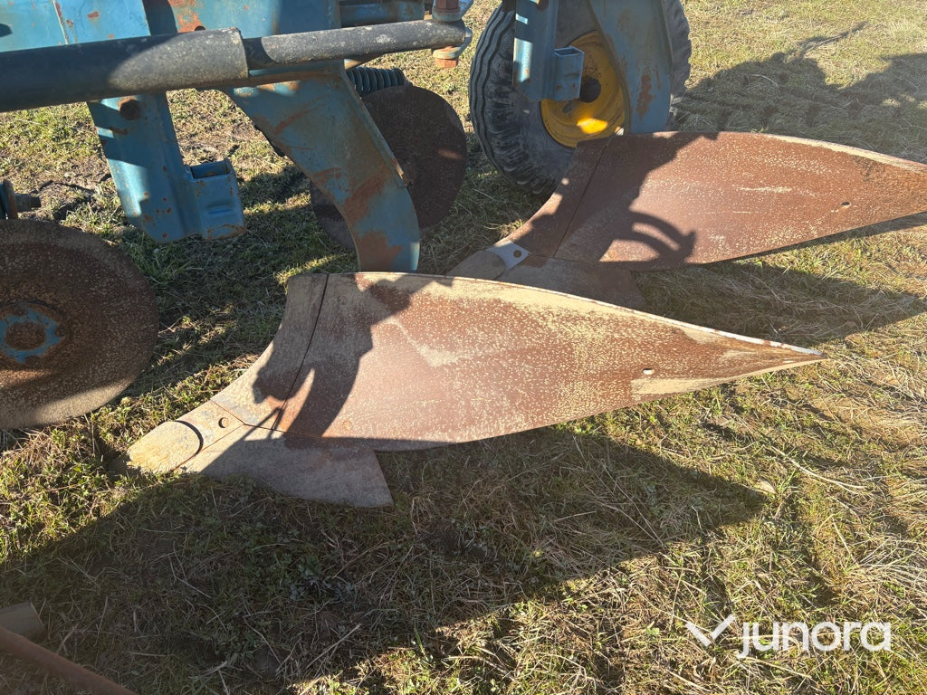Överum växelplog 3-skärig CV 398 H
