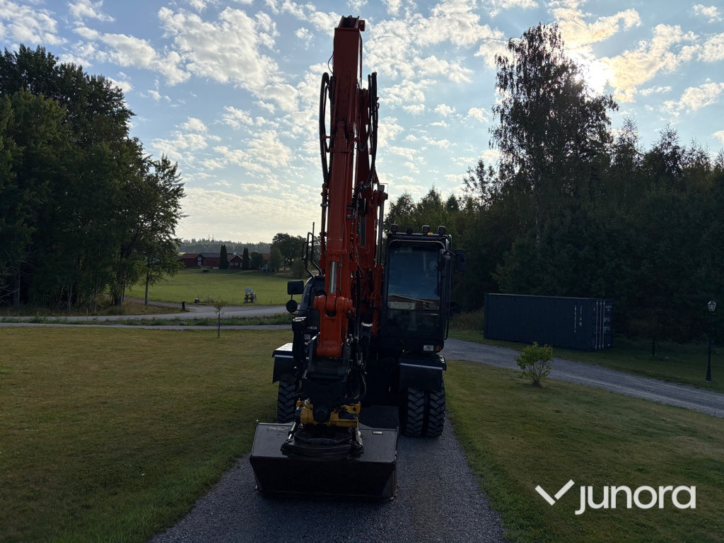 Hjulgrävare-Hitachi ZX140W-5B
