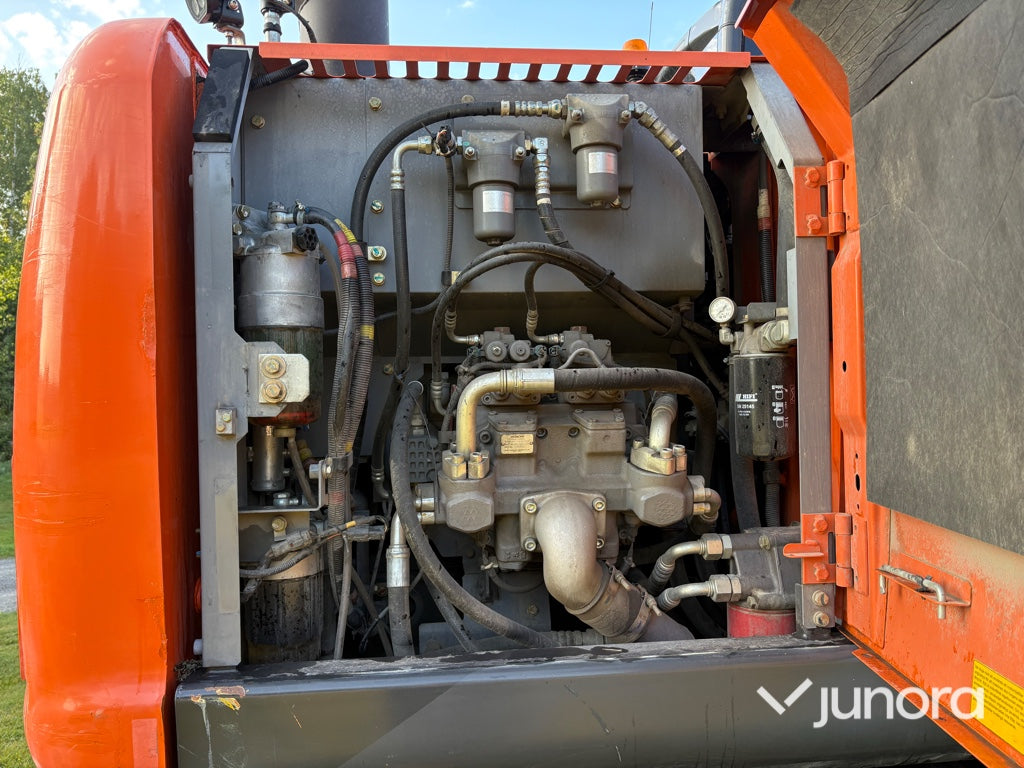 Hjulgrävare-Hitachi ZX140W-5B