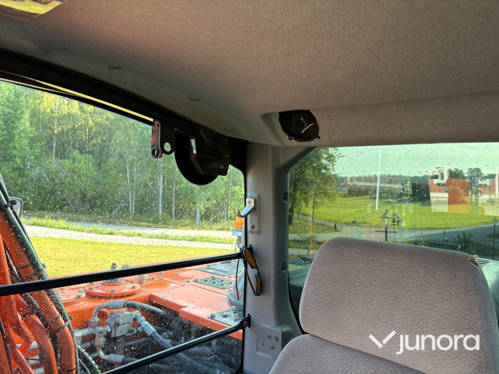 Hjulgrävare-Hitachi ZX140W-5B