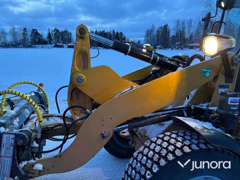 Hjullastare - CAT, 906M