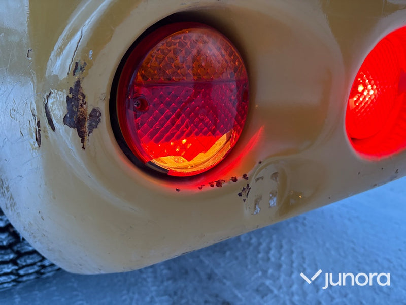 Hjullastare - CAT, 906M