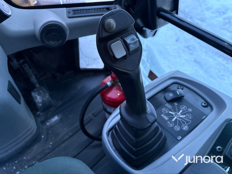 Hjullastare - CAT, 906M