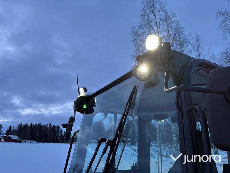 Hjullastare - CAT, 906M