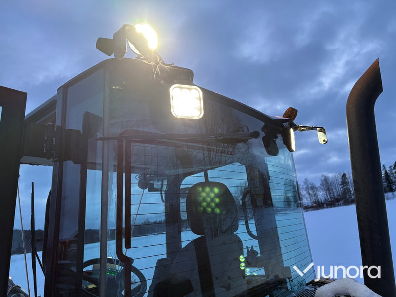 Hjullastare - CAT, 906M