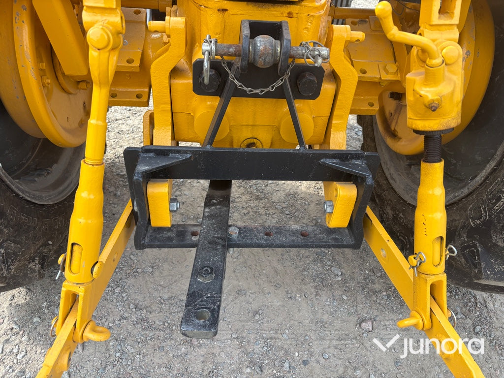 Veterantraktor Renault R3042