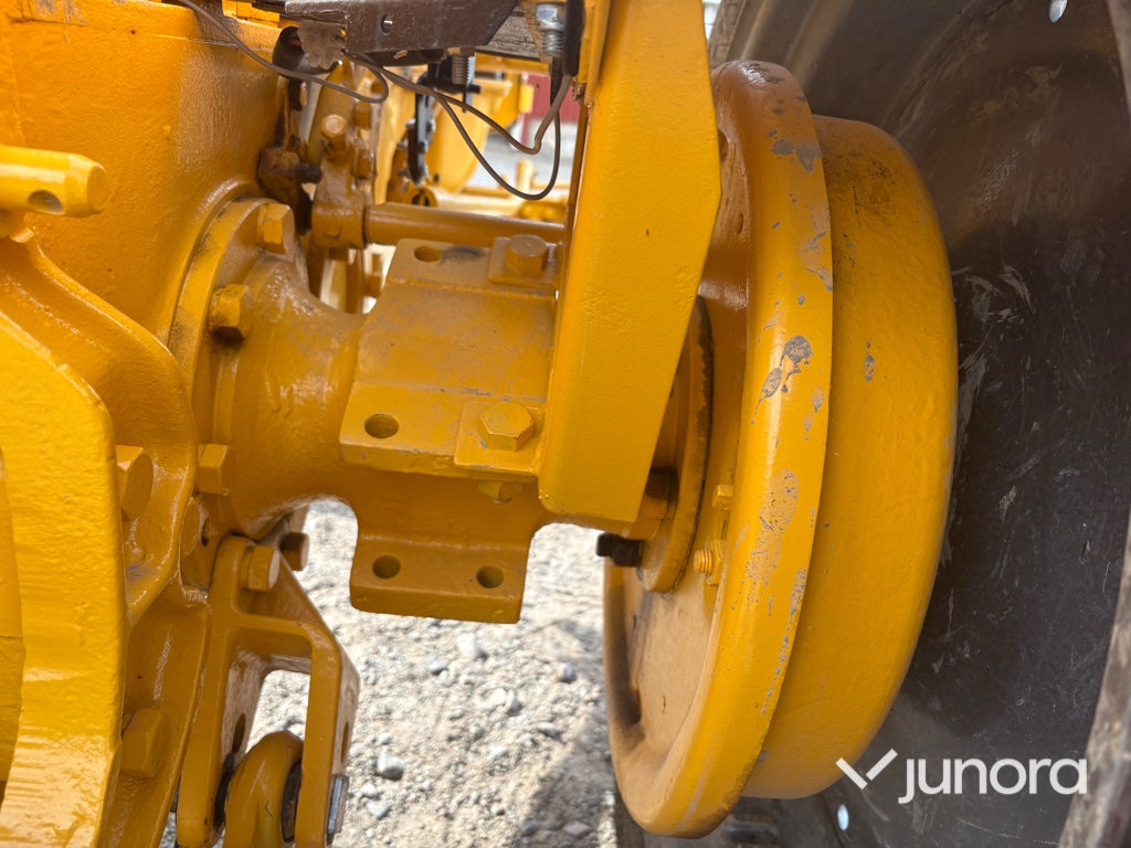 Veterantraktor Renault R3042