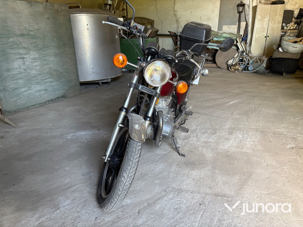Motorcykel Kawasaki Z 440