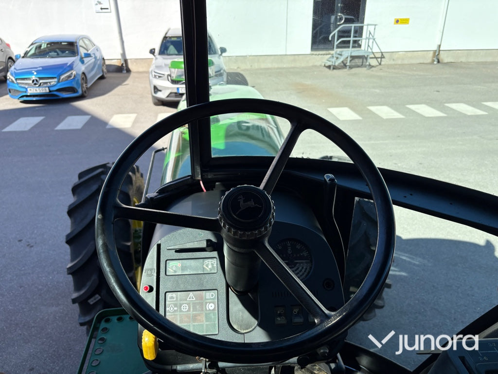 Traktor - John Deere, 3140 MFWD, 4WD