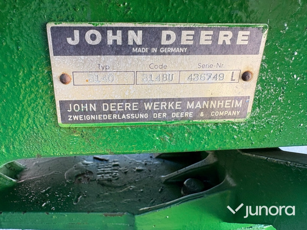 Traktor - John Deere, 3140 MFWD, 4WD