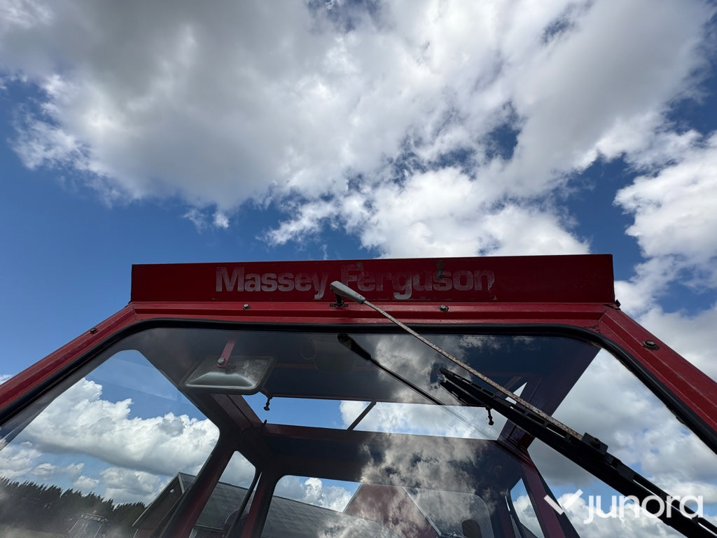 Massey Ferguson 135