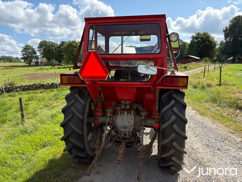 Massey Ferguson 135