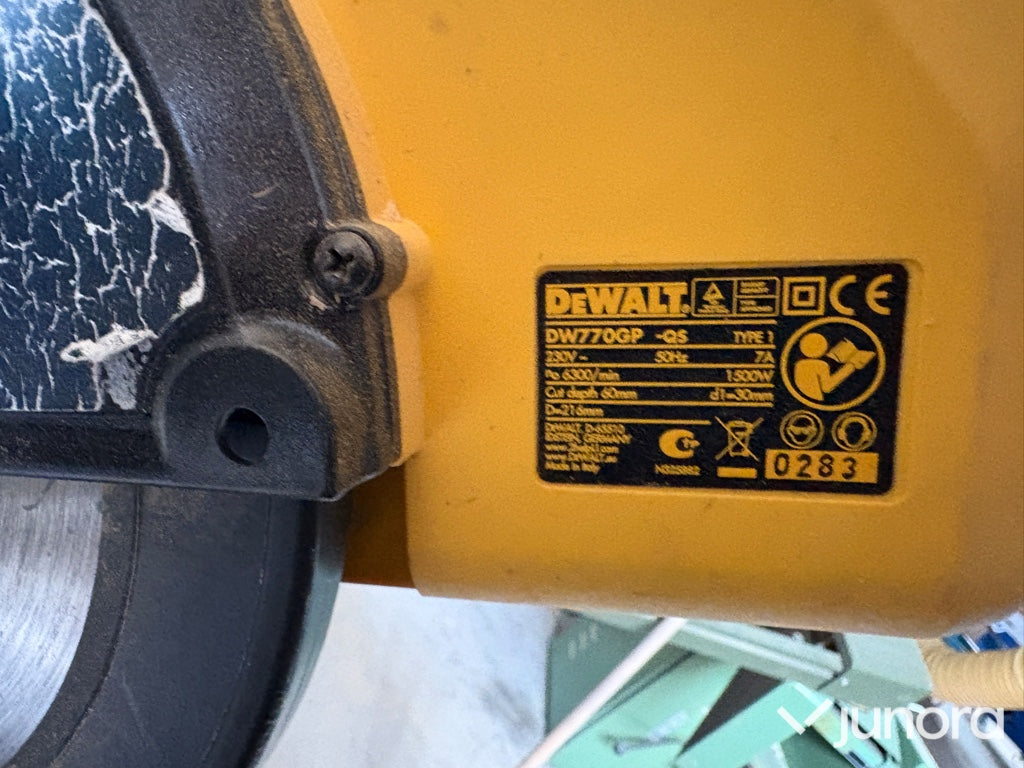 Klyvsåg/ kap & gersåg med bord - Dewalt
