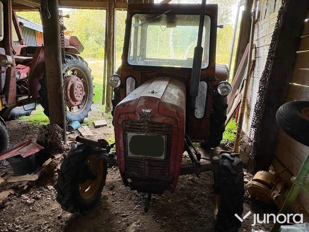 Massey Ferguson 35