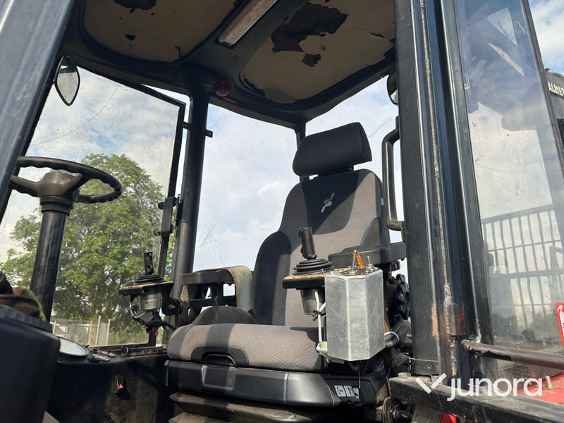 Valmet 828 skotare